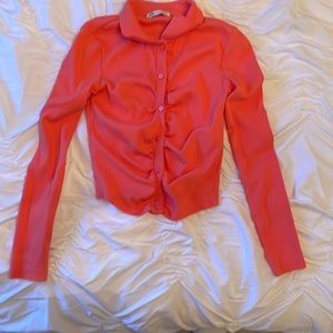 Collard Button Coral Top